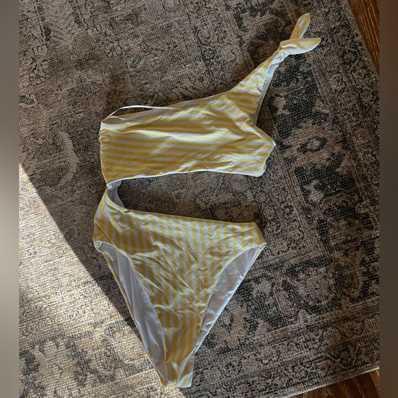 Womens Yellow and white striped swimsuit - Picture 2 of 4